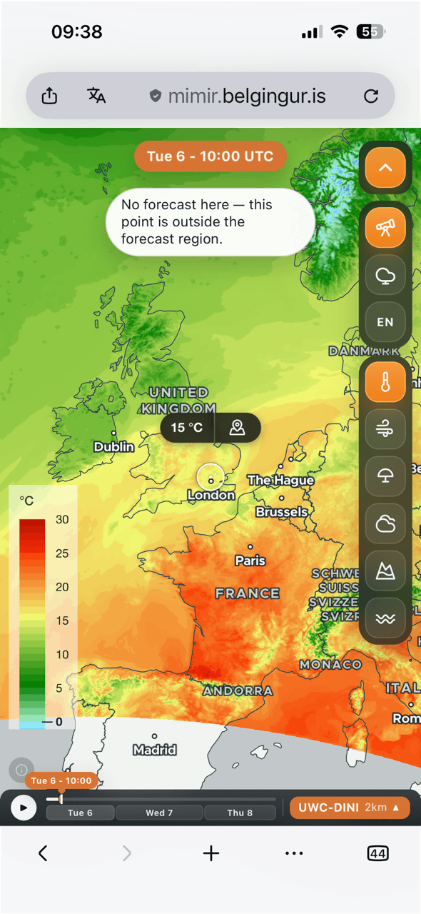 Phone screen showing the map with a crosshair and the location icon